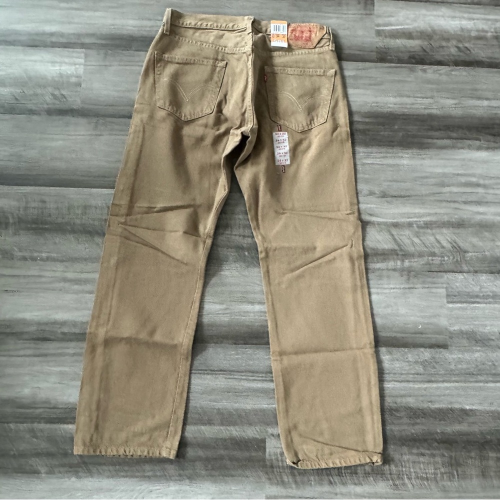Men’s Levi Jeans
